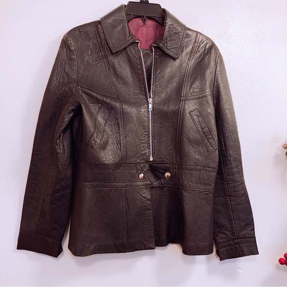 Beautiful European zip Up LeatherLondon Jacket